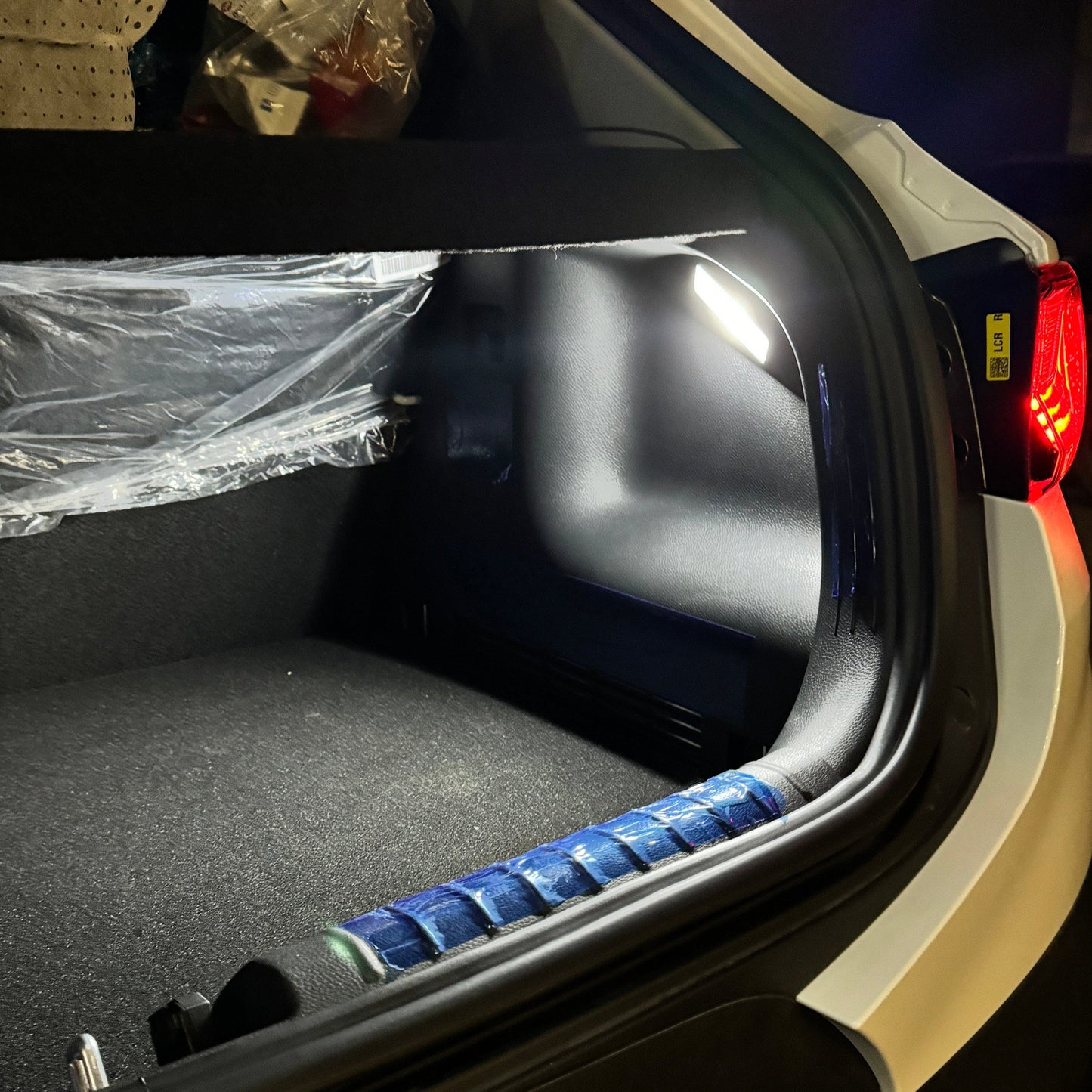 T15 LED Trunk